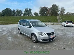 Silber Gebraucht 2010 VW Touran Freestyle Van / Kleinbus | 3.999 € (Superpreis)