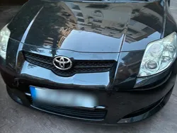 Schwarz Gebraucht 2007 Toyota Auris Limousine | 3.250 €