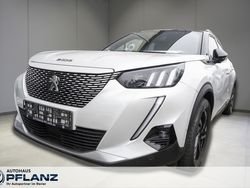 Weiss Gebraucht 2021 Peugeot e-2008 GTi SUV | 19.485 € (Fairer Preis)