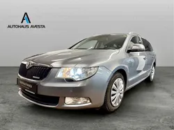 Grau Gebraucht 2013 Skoda Superb Kombi | 11.990 € (Fairer Preis)