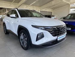 Polar white Gebraucht 2021 Hyundai Tucson Trend SUV | 22.990 € (Fairer Preis)