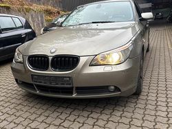 Grau Gebraucht 2003 BMW 520 Limousine | 2.550 € (Fairer Preis)