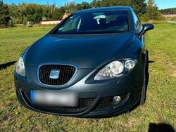 Grau Gebraucht 2006 Seat Leon Limousine | 2.100 € (Fairer Preis)