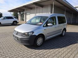 Silber Gebraucht 2016 VW Caddy Trendline Van / Kleinbus | 6.800 €