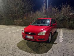 Rot Gebraucht 2007 Ford Focus Kombi | 1.300 € (Guter Preis)