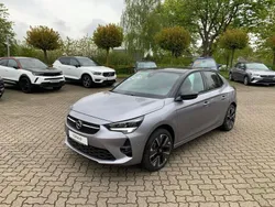 Lackierung schwarz perla nera/ Gebraucht 2023 Opel Corsa-e Elegance Kleinwagen | 21.990 € (Fairer Preis)
