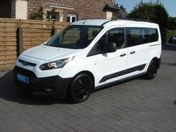 Weiß Gebraucht 2017 Ford Tourneo Van / Kleinbus | 14.980 € (Etwas zu teuer)
