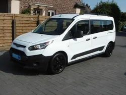 Weiß Gebraucht 2017 Ford Tourneo Van / Kleinbus | 14.980 € (Etwas zu teuer)