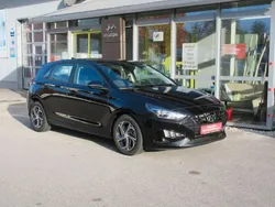 Schwarz Gebraucht 2023 Hyundai i30 Limousine | 19.990 € (Fairer Preis)