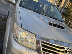 Silber Gebraucht 2013 Toyota HiLux Abholung | 11.000 €
