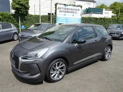 Grau Gebraucht 2018 Citroën DS3 So Chic Limousine | 9.990 € (Fairer Preis)