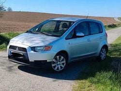 Silber Gebraucht 2009 Mitsubishi Colt Kleinwagen | 3.400 € (Fairer Preis)
