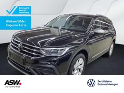 Deep black perleffekt Gebraucht 2024 VW Tiguan Allspace S SUV | 36.930 € (Superpreis)