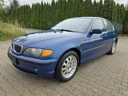 Blau Gebraucht 2001 BMW 320 Limousine | 2.990 € (Guter Preis)