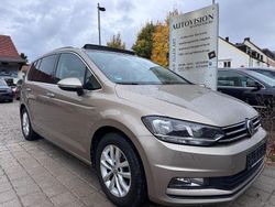Beige Gebraucht 2015 VW Touran Van / Kleinbus | 15.890 € (Guter Preis)