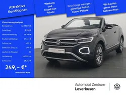 Schwarz / deep black (metallic) Gebraucht 2024 VW T-Roc Cabriolet Cabrio | 32.680 € (Guter Preis)