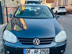 Blau Gebraucht 2007 VW Golf V Kombi | 2.500 € (Fairer Preis)