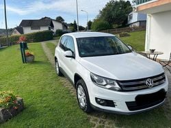 Weiß Gebraucht 2013 VW Tiguan SUV | 10.299 € (Guter Preis)