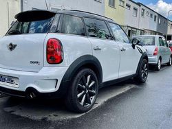 Weiß Gebraucht 2010 Mini Cooper S Countryman SUV | 9.699 € (Teuer)