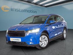 Blau Gebraucht 2023 Skoda Enyaq iV Loft SUV | 22.849 € (Guter Preis)