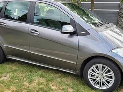 Grau Gebraucht 2012 Mercedes A160 Avantgarde Limousine | 6.450 € (Fairer Preis)