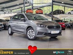 Grau Gebraucht 2022 Skoda Fabia Ambition Kleinwagen | 15.950 € (Fairer Preis)