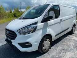 Weiß Gebraucht 2019 Ford Transit Custom Trend Van / Kleinbus | 14.259 € (Superpreis)