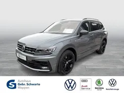 Grau Gebraucht 2021 VW Tiguan Allspace Highline SUV | 36.450 € (Etwas zu teuer)