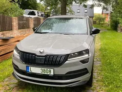 Grau Gebraucht 2020 Skoda Karoq SportLine SUV | 20.900 € (Teuer)
