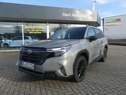 River rock pearl Gebraucht 2025 Subaru Forester Platinum SUV | 44.880 € (Fairer Preis)