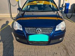 Blau Gebraucht 2005 VW Polo Sportline Kleinwagen | 2.500 € (Fairer Preis)
