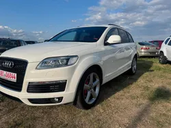 Weiß Gebraucht 2008 Audi Q7 SUV | 9.800 € (Guter Preis)