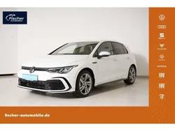 Weiss Gebraucht 2023 VW Golf VIII R-line Limousine | 28.880 € (Guter Preis)