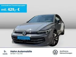 Grau Gebraucht 2024 VW Golf VIII Goal Limousine | 31.795 € (Superpreis)