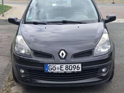 Schwarz Gebraucht 2009 Renault Clio II Rip Curl Kleinwagen | 1.098 € (Superpreis)