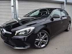 Schwarz Gebraucht 2016 Mercedes CLA180 Urban Limousine | 19.300 € (Fairer Preis)