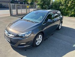 Grau Gebraucht 2014 Opel Astra Energy Kombi | 4.999 € (Fairer Preis)