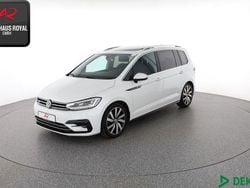 Oryxweiß perlmutteffekt Gebraucht 2018 VW Touran Sport Van / Kleinbus | 26.880 € (Teuer)