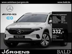 Weiß Gebraucht 2024 Mercedes EQA300 Progressive SUV | 34.980 € (Guter Preis)