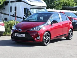 Tokiorot Gebraucht 2019 Toyota Yaris Hybrid Style Kleinwagen | 15.990 € (Guter Preis)