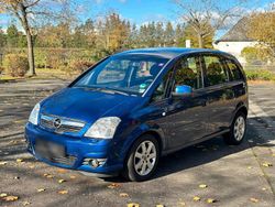Blau Gebraucht 2007 Opel Meriva Van / Kleinbus | 1.600 € (Teuer)