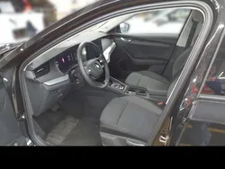 Schwarz Gebraucht 2024 Skoda Octavia Selection Kombi | 32.749 € (Etwas zu teuer)
