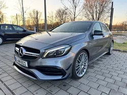 Grau Gebraucht 2016 Mercedes A45 AMG AMG Limousine | 31.000 € (Fairer Preis)