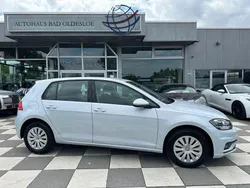 Silber Gebraucht 2019 VW Golf VII Trendline Limousine | 11.500 € (Fairer Preis)