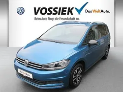 Blau metallic Gebraucht 2019 VW Touran IQ Drive Van / Kleinbus | 27.479 € (Fairer Preis)