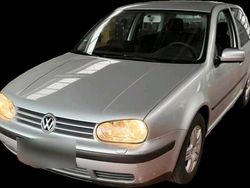Silber Gebraucht 2002 VW Golf Coupé | 2.399 € (Etwas zu teuer)
