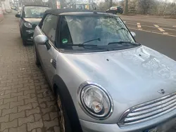 Silber Gebraucht 2010 Mini Cooper Cabriolet Cabrio | 3.750 €