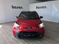 Chili red perleffekt/dach myst Neu 2025 Toyota Aygo Kleinwagen | 19.550 €