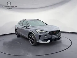 Grau Gebraucht 2023 Cupra Formentor SUV | 27.999 € (Fairer Preis)