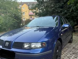 Blau Gebraucht 2005 Seat Toledo Limousine | 2.300 €
